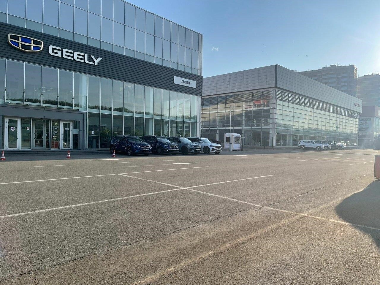 Гермес, Geely в Ставрополе улица Южный Обход, 57/2